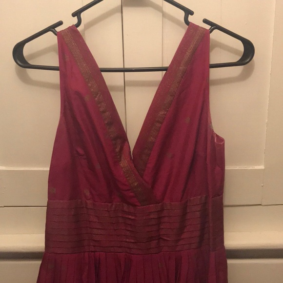 Dress - Picture 2 of 3